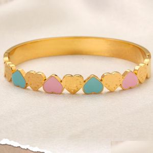 Bracelet plaqué or 18 carats Bracelets de créateurs Bijoux de haute qualité Cadeau d'amour pour les femmes 925 Sier en acier inoxydable ne se décolore jamais