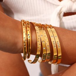 Brazalete 18k chapado en oro impermeable deslustre cristal libre circón pavimentar brillante estrella luna brazaletes pulseras para mujer muñeca 231215