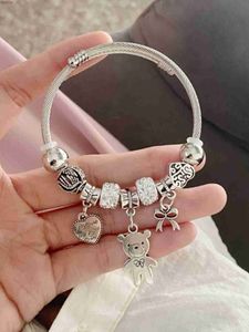 Bracelet 1pc en acier inoxydable amour en peluche ours bricolage baillé ouvert bracelet féminin comme cadeau d'anniversaire pour le meilleur ami ami amiral240417