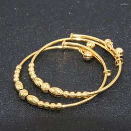 Bangle 2 stuks kinderklokken 14k goud schaalbare armband voor babykinderen kinderen passen 45-55 cm kleine handpols