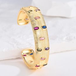 Bangle 2021 Luxo Chique Vintage Ouro Pulseira Anel Brincos Conjunto de Joias Adequado Para Nobres Mulheres