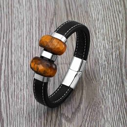 Bracelet 2022 Nouveaux bijoux rétro double facette naturelle oeil de tigre charme large cordon en cuir tendance cool bracelet en acier inoxydable pour hommes 240319