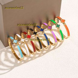 Bangle 2024 Designer Armband Luxe Merk Armbanden Designer Voor Vrouwen Hoge Kwaliteit Ontwerp Diamant Honderd Harde Lichaam Armband Kerstcadeau Juweliers