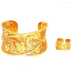 Bangle 24k gouden kleur koperen vlinderarmband voor vrouwen Bohemia Afrikaanse sieraden Saoedi -Arabië Dubai Bridal Wedding Gifts