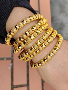 Bangle 4 Stuks 24K Ethiopische Armband Goud Kleur Armbanden Voor Vrouwen Bijoux Femme Afrikaanse Midden-oosten Dubai Halloween armbanden Sieraden