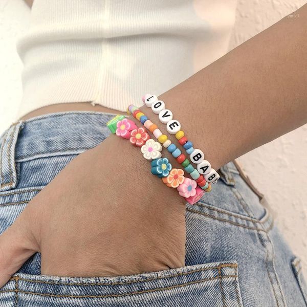 Brazalete 4pcs/set de moda 2021 bohemian multicolor syle colorido con cuentas de cuentas de arroz simple y de moda cuentas de arroz