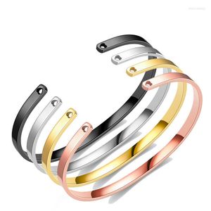 Brazalete 5 unids/lote grabado personalizado nombres fecha palabras para mujeres hombres amantes 6mm acero inoxidable pareja brazaletes joyería