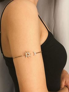 Bracelet réglable géométrique bras manchette mode Zircon strass étoile lune ouvert supérieur Bracelets Bracelets femmes bijoux cadeau