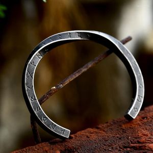 Bangle BEIER Retro Unieke Noorse Viking Futhark Armband Mannen Scandinavische Sieraden Vikings Heidens Symbool Voor Vrouwen Banglebracelet BRG-056