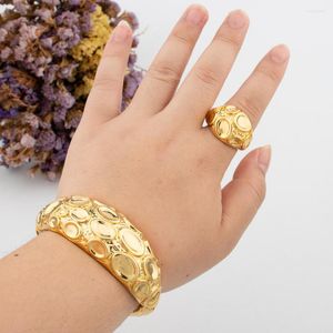 Bracelet gros Bracelet anneaux Dubai femmes nigérian bijoux 18K plaqué or mode luxe haute qualité manchette mariage vêtements cadeau