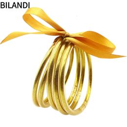 Bangle Bilandi Moderne Sieraden Plastic Siliconen Armbanden Armband Trend Glitter 5 stks Set Banglels Voor Vrouwen Geschenken 230627