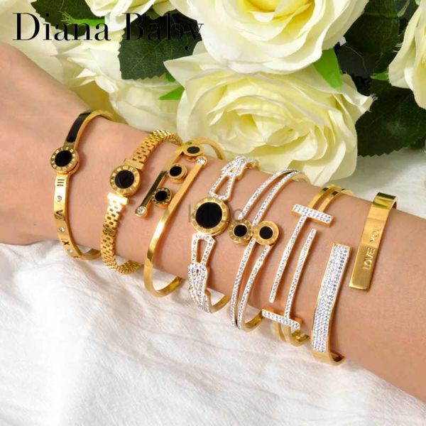 Bangle Black Roman Numerals Zircon Gold Color Screage Scarelets de acero inoxidable para mujeres listas de calidad superior Joyas de ropa elegante 2024 Nuevo 24411