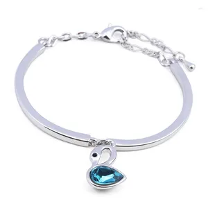 Bangle BN-00061 Cristal Animal Manchette Pendentif Bracelets Argent Plaqué Bijoux Pour Femmes Mignon Charme Bracelet Graduation 2024 Cadeaux