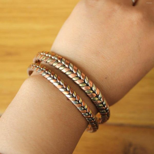 Brazalete BR493 Joyería hecha a mano en Nepal Tibetano 3 colores Cobre Metal trenzado Abierto Espalda ajustable Pulsera Brazalete para mujeres