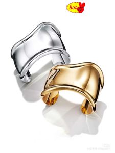 armband Designer armbanden Luxe sieraden voor dames Mode Bangle designer jewerly dames gouden manchetarmband massief enkelzilver 18k armbanden openingen