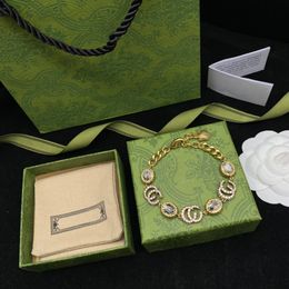 Brazalete pulsera joyería de diseño estilo retro clásico con pulsera de diamantes Brazaletes Joyería de moda elegante joyería del encanto para las mujeres