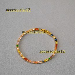 Bangle Chain Koreaanse versie Ontwerp Zoet Vers Messing Verguld Kleur Vermiculiet Dagelijks Eenvoudig Temperament Gesp Fijne armband Dames Armband sieraden 2024