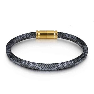 Bangle Charm Armbanden 2021 Fashion Cowhide Stripe Armband Armband, Mannelijke en Vrouwelijke Paar Roestvrij staal Magnetische Gesp Sieraden