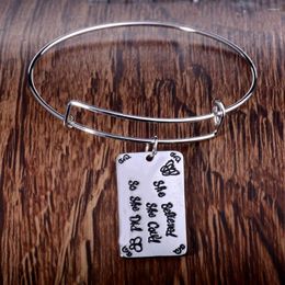 Bangle Charms Armband Vlinder Ze geloofde dat het kon, dus deed hangers Sieraden Love Gifts Women Men