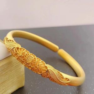 Bracelet classique sablé pour femme, rétro sculpté Dragon Phoenix, polyvalent, réglable, plaqué or
