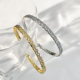 Bracelet en cuivre à motif ondulé pour femme, treillis ouvert en forme de C, tempérament en Zircon, couleur or, bijoux exquis, Inte22