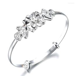 Bangle Aangepaste trekkracht Push Blacelet Plated Crystal Flower Sieraden voor vrouwen Kubisch zirkoonontwerp