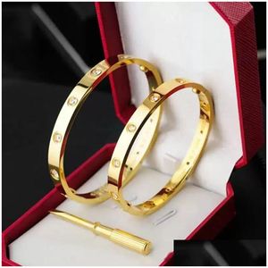 Brazalete Diseñador Pulsera Joyería Oro Luxe Moda Acero inoxidable Sier Rose Cuff Lock 4Cz Diamante para mujer Mujer Hombre Hombre Fiesta GIF Otqx4