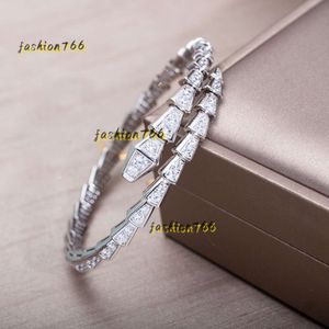 Bangle Designer Armbanden Luxe Zilveren Torque Bangle Bamboe Bot Armbanden Voor Vrouwen Verstelbare Serpentine Volledige Diamanten Armband 2024 Casual Feest Cadeau Sieraden