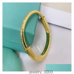 Bangle Designer Lock Armbanden Set Diamanten Sier Gouden Armband voor Vrouwen Luxe Sieraden Met Veet Tas Drop Delivery Dhwoy AFLG