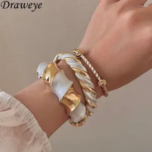 Bracelet de glaçage à plissage à l'huile Bangle Draweye pour femmes bijoux géométriques vintage Bangles Fashion Elegant Pulseras Mujer