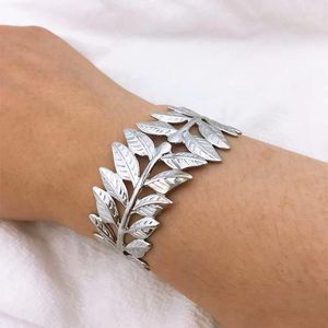 Bracelet Europe et Amérique élégant élégant bracelet de feuille concepteur bracelets texturés à la main noble dame cadeau de fête de mariage bijoux 2023