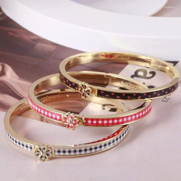 Bracelet bijoux européens et américains, vente en gros, émail couleur glaçure, treillis géométrique, pétale d'amour, noir et blanc, pour femmes