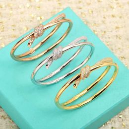 Bangle Fashion Design S925 Sterling Silver Knot Womens Elegant Luxury Brand High End Jewelry Party Gift Q240506