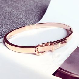 Bangle mode uitbreidbare draad open armband manchette dames meisjes houden van riem manchet armbanden snap knoop roestvrijstalen sieraden