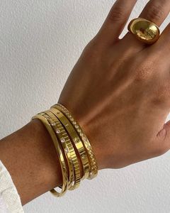 Bangle Fashion Punk Gold Color Bracles pour femmes hommes Bracelets en métal en acier inoxydable tendance accessoires de bijoux bohème cadeau en gros 231027