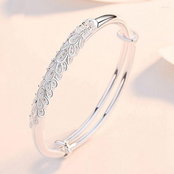 Brazalete Moda Pulsera de plata Retro Étnico Exquisitamente tallado Patrón de plumas de pavo real Apertura Ajustable Regalo unisex