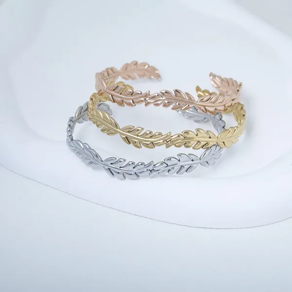 Bracelet féminin en acier inoxydable en inoxydable Bracelet Gold Plante plaquée Feuille ajusté Party Anniversary Jewelry Gift