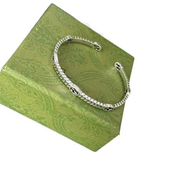 Bangle Fashion Style Bracelets bracelet classique Designer Bracelets chaîne 4 feuilles trèfle hommes bracelets en or massif perle pour femmes et filles