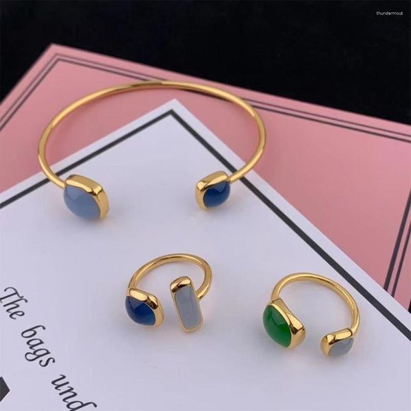 Temperamento de la moda de brazalete Mínimo Estilo de latón Inlaid Drop Glaze Pulsera de esmalte de esmalte para joyas de mujeres de mujeres Accesorios para mujeres