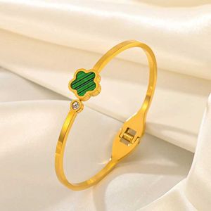 Bracelet à cinq feuilles luxe de fleurs avec émail en émail bracele en or pour femmes bracelets plaqués à l'or 18k bijoux bijoux en acier inoxydable