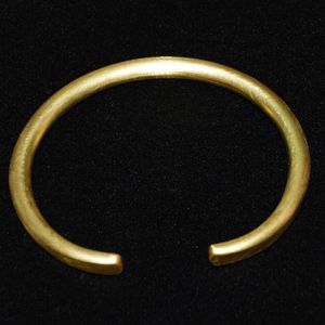 Bracelet de manchette en laiton martelé pour hommes femmes bracelet vintage redimensionnable oxydé style rock métal unisexe bijoux artisanat fait à la main