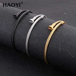 Bracelet Haoyi en acier inoxydable Bracelet Bracelet Bracelet pour hommes de bande de cheveux ajusté