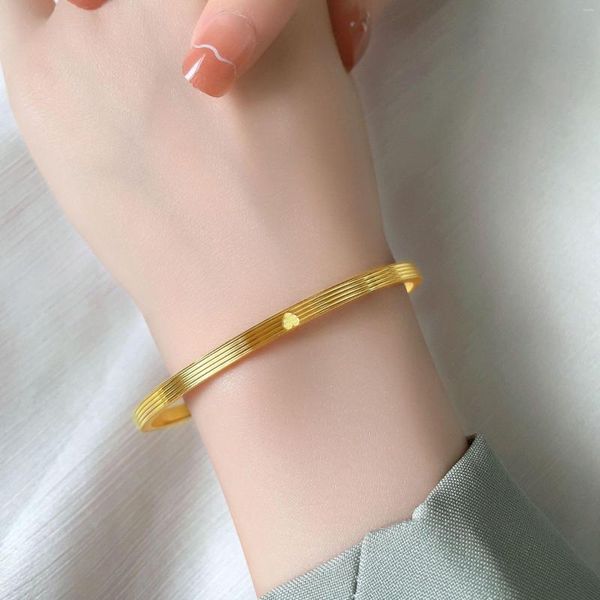 Brazalete en Dubai, brazalete de acero inoxidable chapado en oro de 18k, pulsera con corazón dorado, joyería para mujer, accesorios 2023, bisutería para mujer