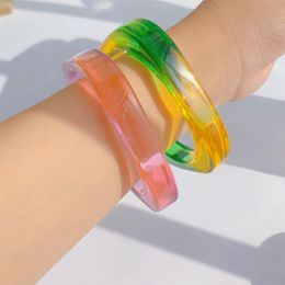 Bangle ins kleurrijke hars transparante vierkante onregelmatige hand sieraden voor vrouwen acryl geometrische grote grote armbandaccessoires