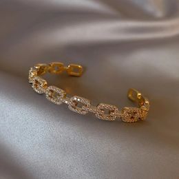 Bracelet coréen exquis lettre boucle Bracelet à la mode tempérament Simple polyvalent géométrique femme bijoux 231117