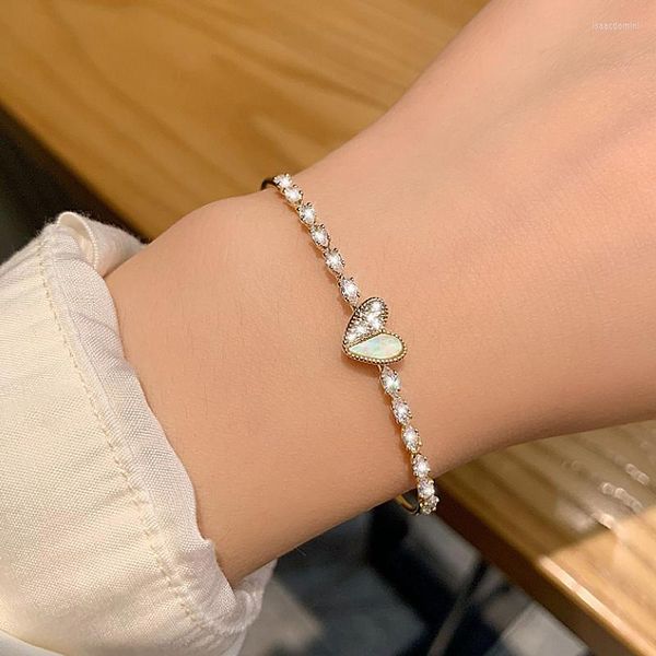 Brazalete de luz coreana de lujo con incrustaciones de diamantes en forma de corazón, brazaletes abiertos para mujer, pulsera de oro con bordes finos, regalos de joyería para banquetes simples a la moda