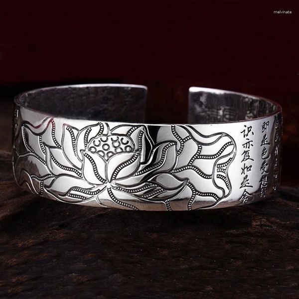Brazalete de Sutra de loto, pulsera de Color chapada en plata, escritura budista tibetana, amuleto de joyería de mano ancha para mujer, pulsera al por mayor
