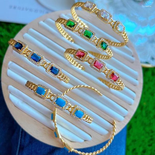 Bracelet De Luxe Bracelets Pour Femmes Rectangle Couleur Cristal Bijoux Pavé Zircon Laiton Accessoires Bracelet En Gros