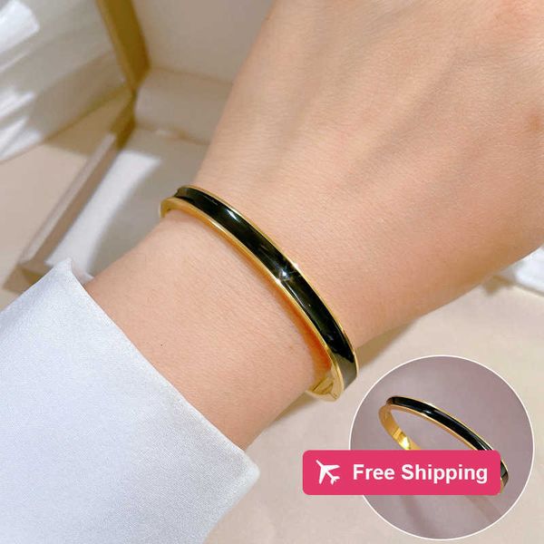 Brazalete Diseñador de lujo Elegante Pulsera de oro Pulsera de plata Moda para mujer Carta Colgante Pulsera Boda Diseño especial Joyería Calidad 20 estilos Pulseras fo