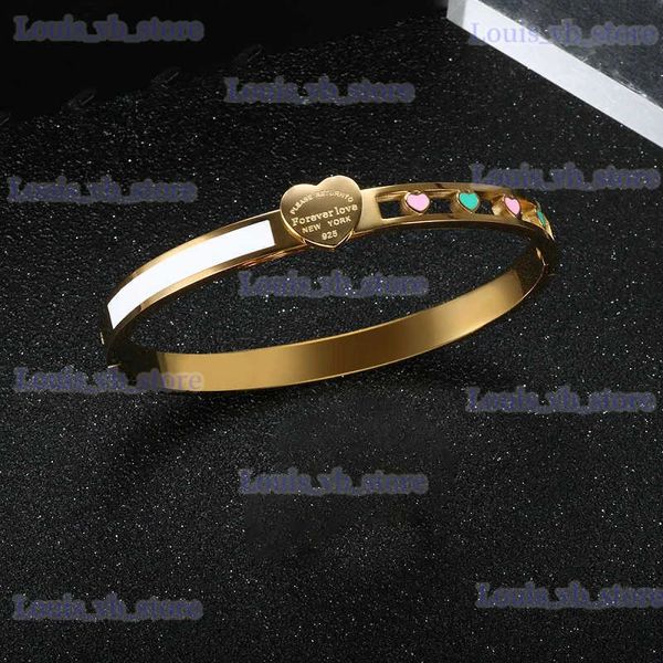 Brazalete de lujo en forma de corazón Brazaletes de acero inoxidable Pulseras Etiqueta de corazón grande Pulsera de concha blanca para mujeres Niñas Hombres Joyería de boda T240330